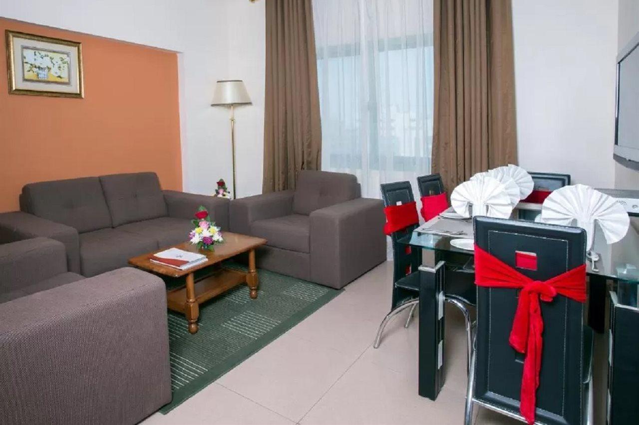 Safeer Plaza Hotel Muscat Exterior photo