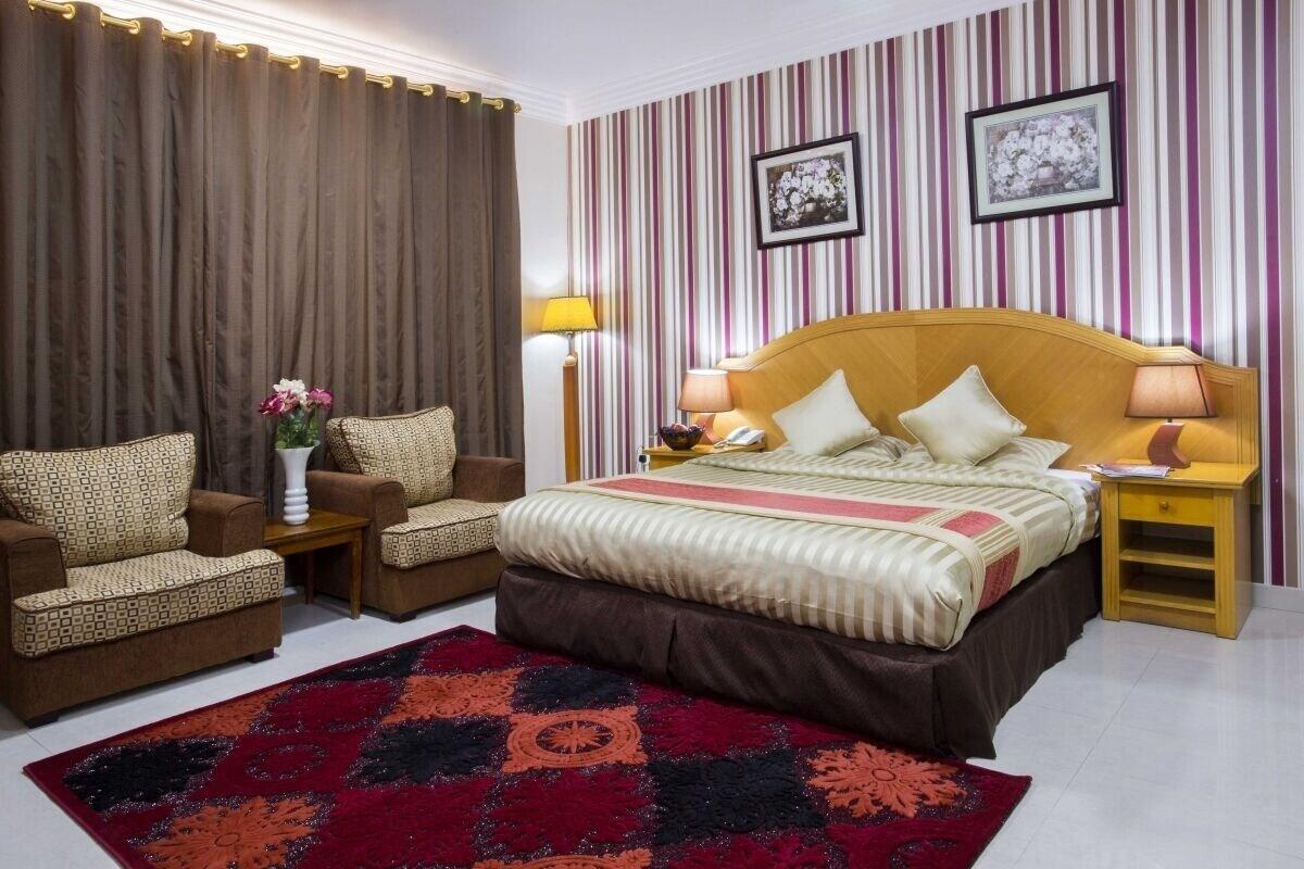 Safeer Plaza Hotel Muscat Exterior photo