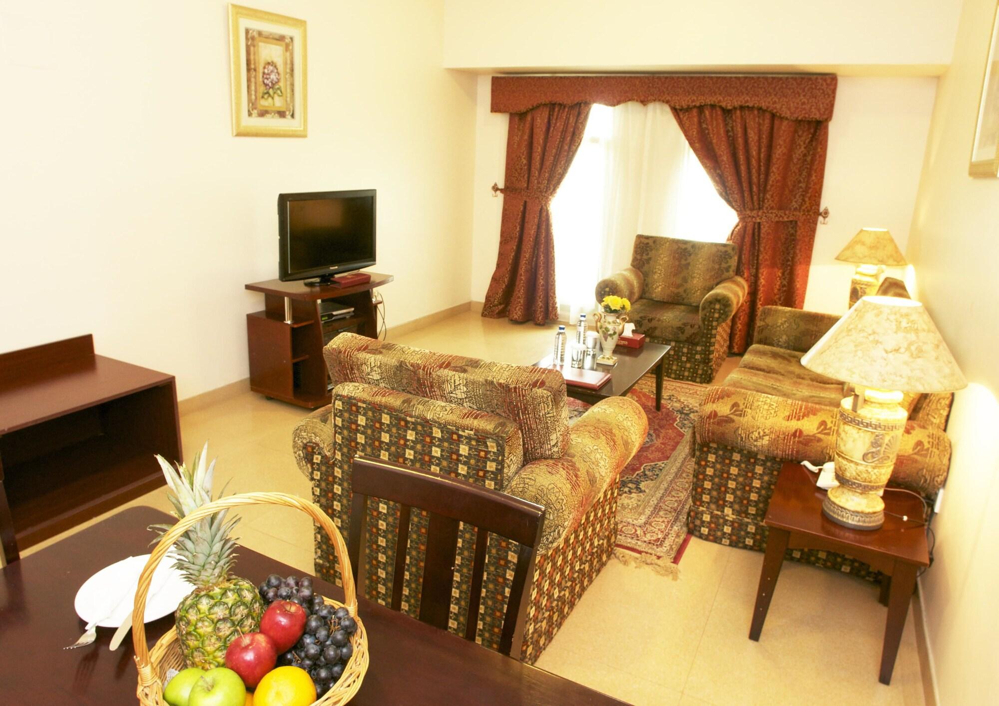 Safeer Plaza Hotel Muscat Exterior photo